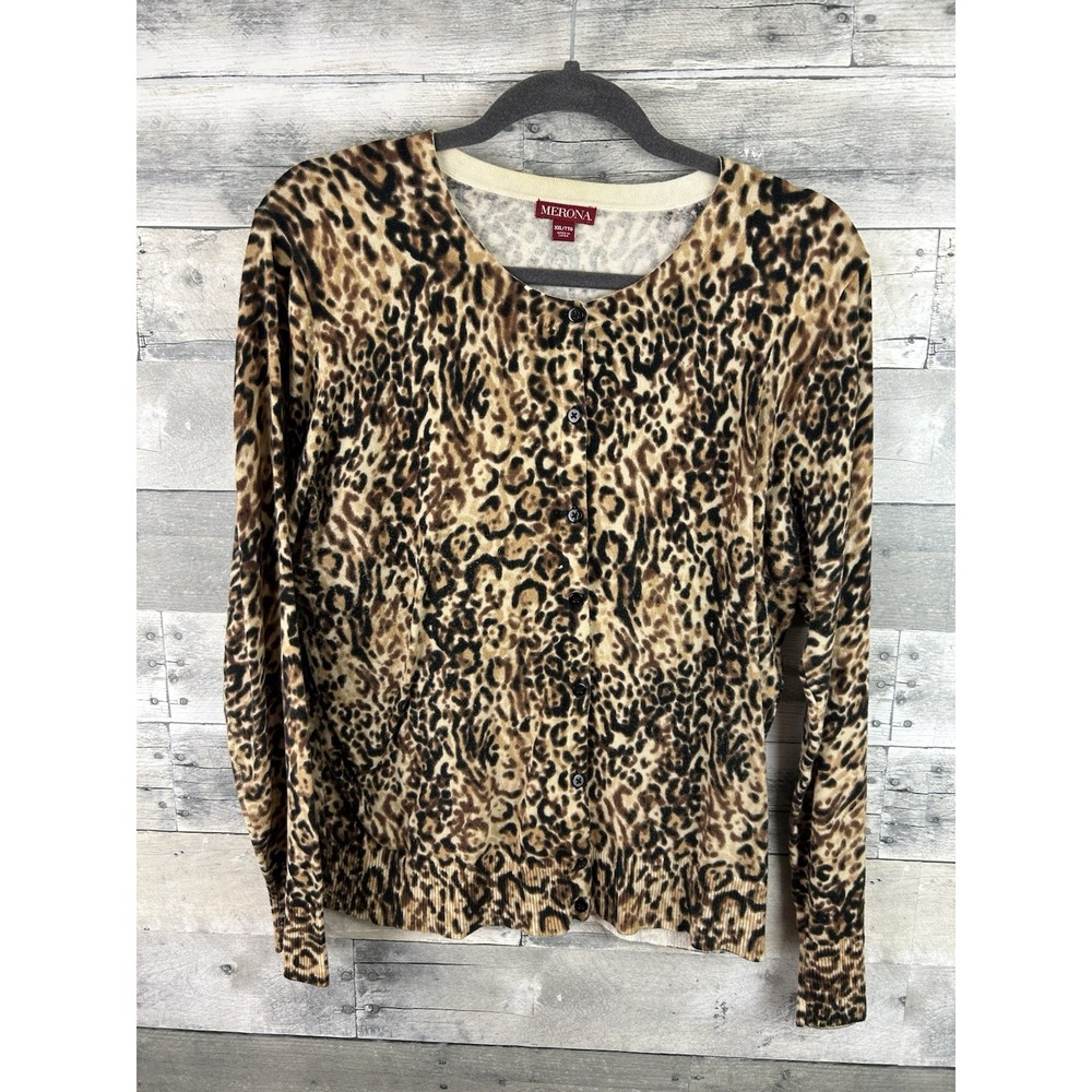Merona Women's XXL Animal Print Button Up Cardigan